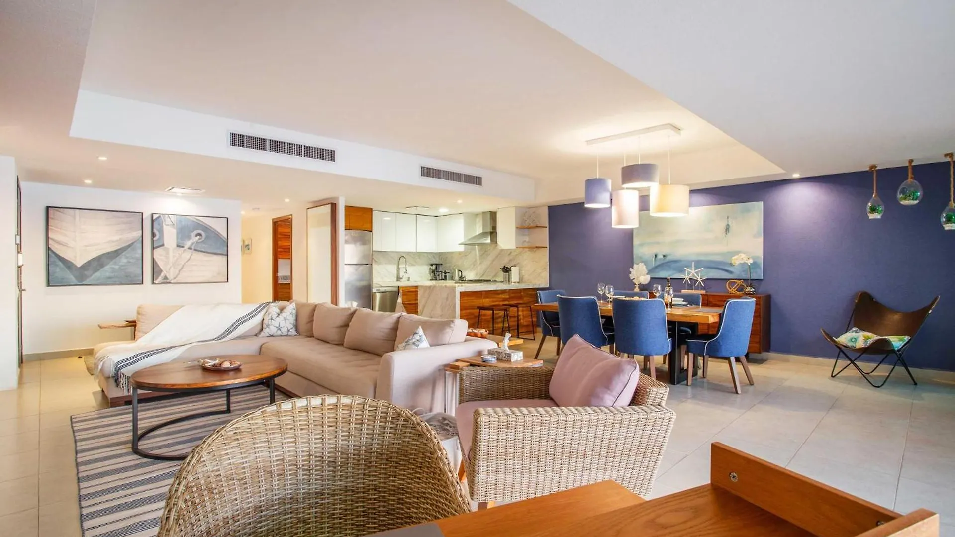 Prázdninový dům Luxurious, Beachfront 2Bed/2 Bath Condo With Designer Finishes Puerto Vallarta