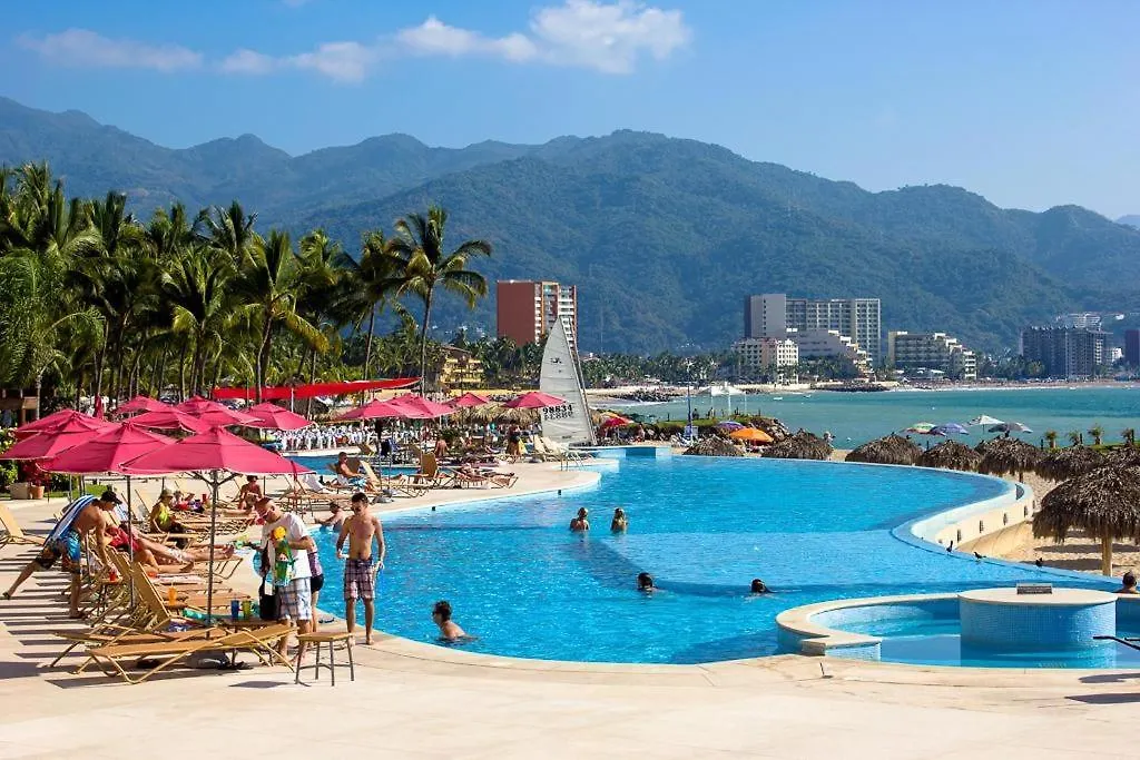 Luxurious, Beachfront 2Bed/2 Bath Condo With Designer Finishes Puerto Vallarta Prázdninový dům
